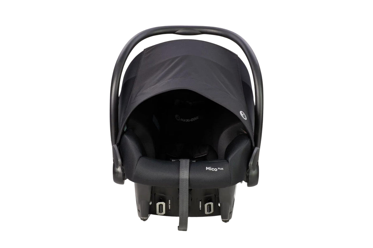 Maxi Cosi Mico Plus Isofix Baby Capsule (Onyx)