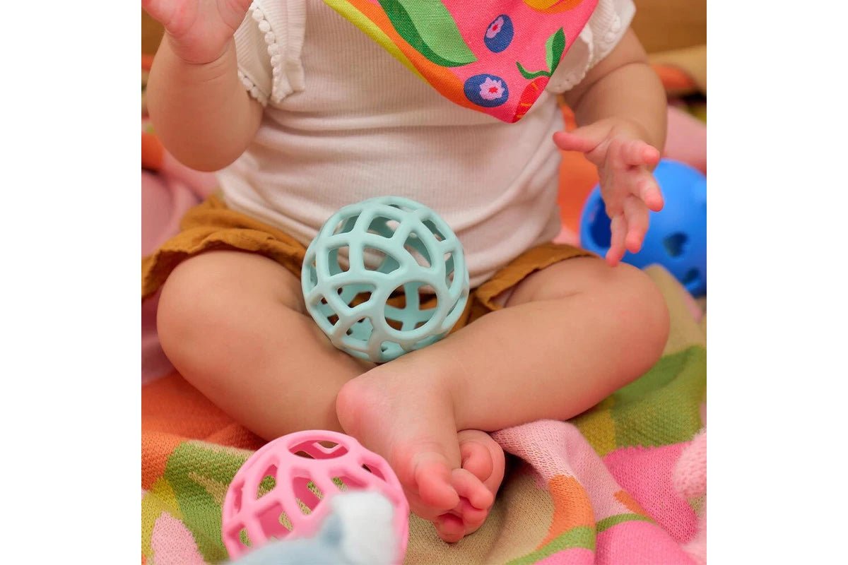 Annabel Trends Silicone Ball Teether Baby Infant Teething Toy 8cm 3m+ - 2 COLOURS