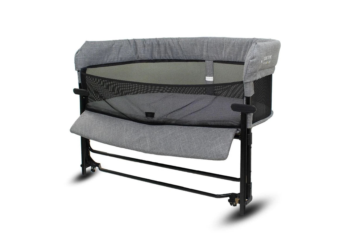 VeeBee 95cm Close To Me Co-Sleeper Bassinet 0-5m Baby Newborn Folding Adjustable